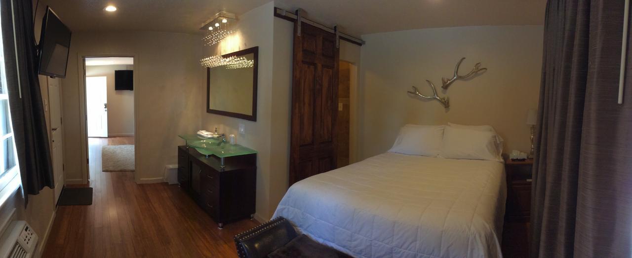 The Crest Motel Sterling Bagian luar foto