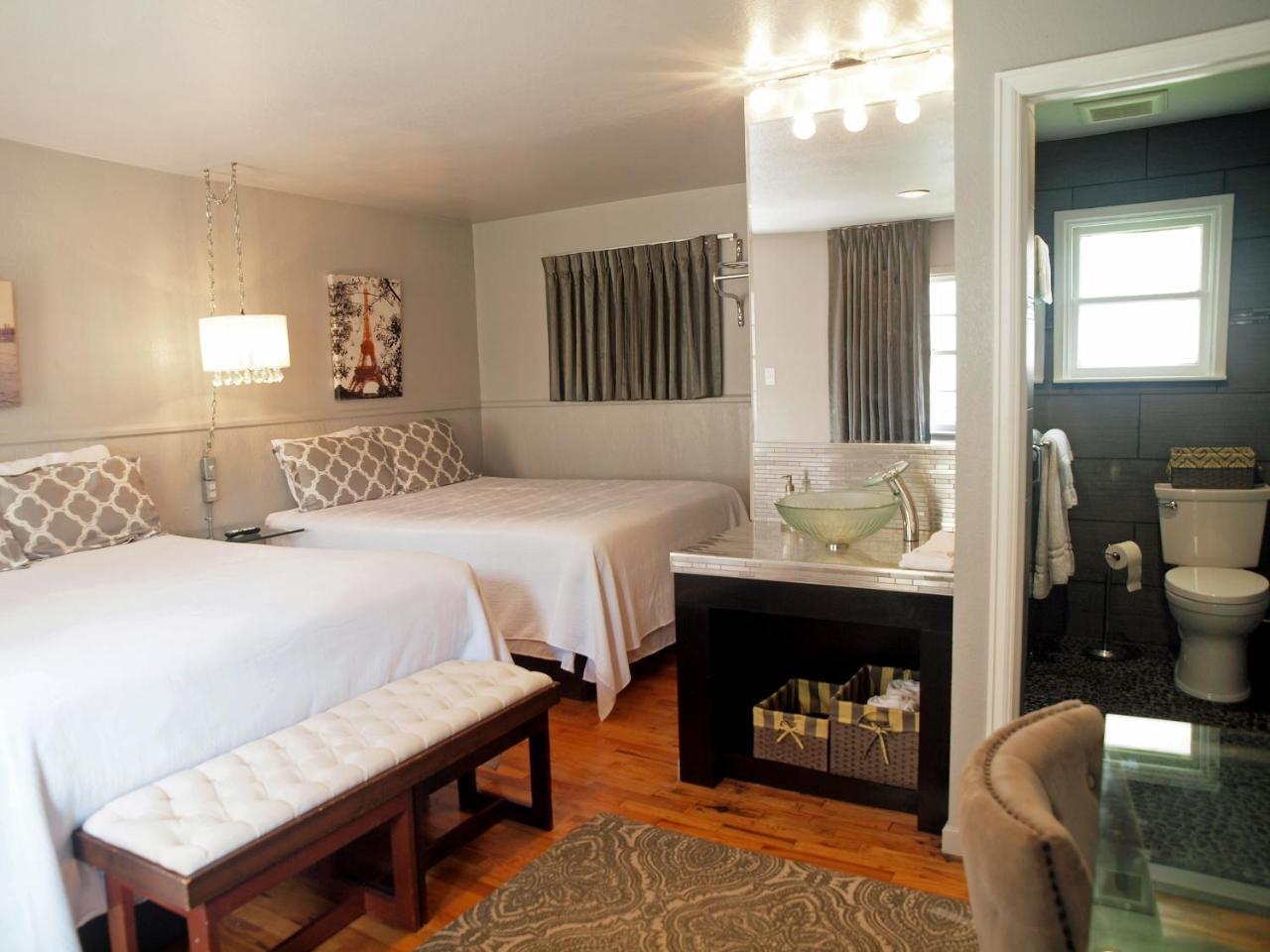 The Crest Motel Sterling Bagian luar foto