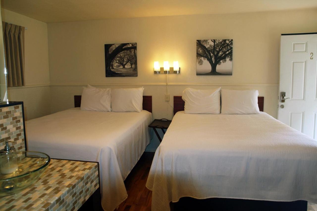 The Crest Motel Sterling Bagian luar foto