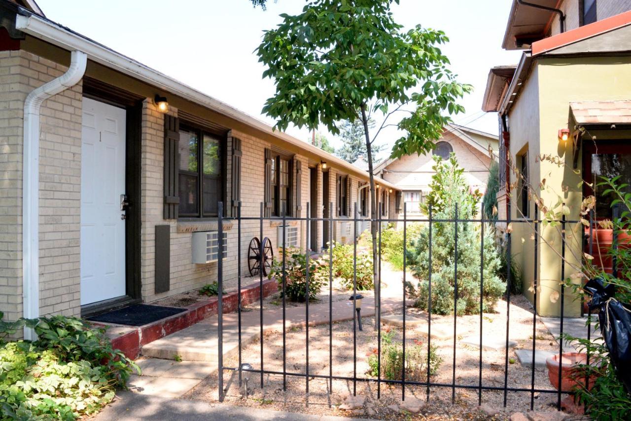 The Crest Motel Sterling Bagian luar foto